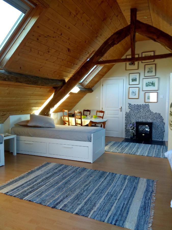 Bed and Breakfast Le Petit Papillon Eymoutiers  Экстерьер фото